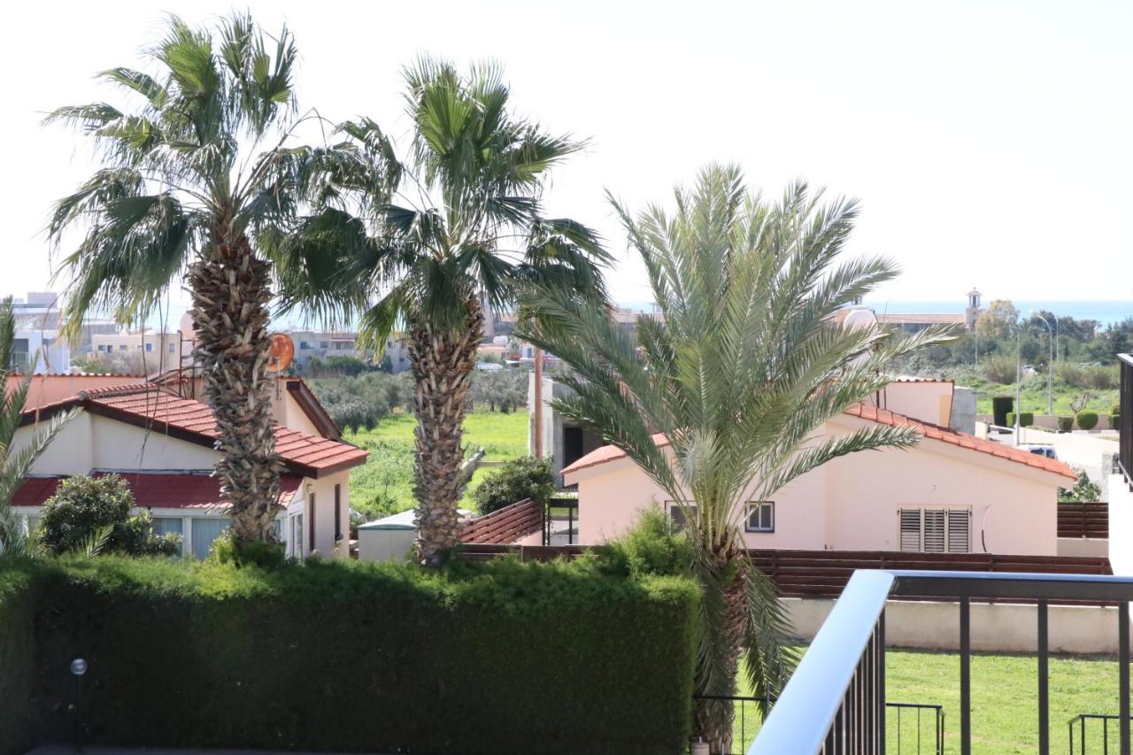 Cyking 2 Bed Apartment With Pool & 10 Min To Beach Paphos ภายนอก รูปภาพ